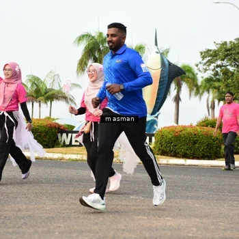 Runner Photo 8831373