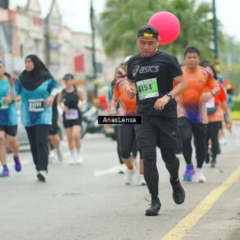 Runner Photo 8831587