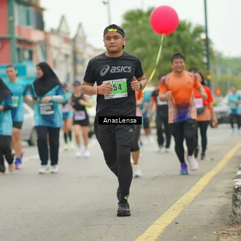 Runner Photo 8831591