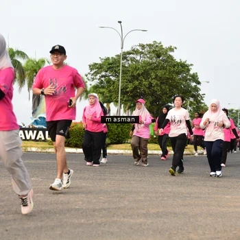 Runner Photo 8832016