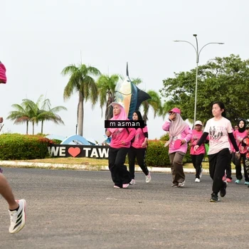 Runner Photo 8832019