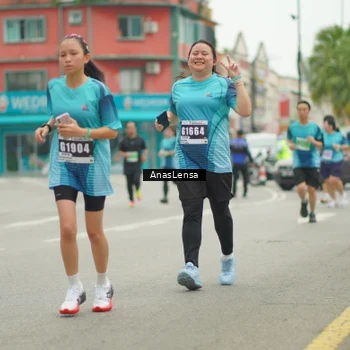 Runner Photo 8832038