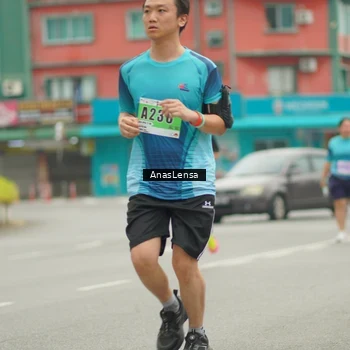 Runner Photo 8832093