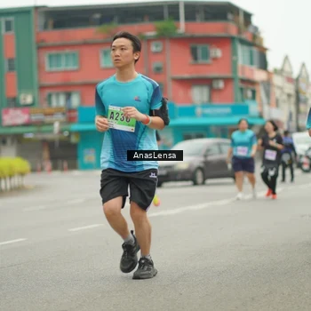 Runner Photo 8832097