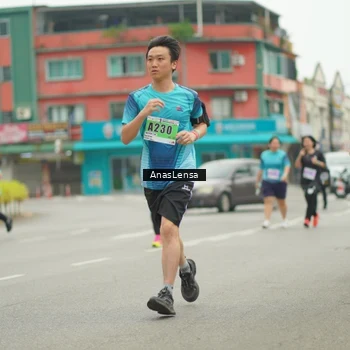 Runner Photo 8832101