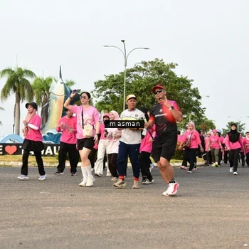 Runner Photo 8832114