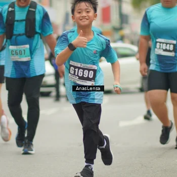 Runner Photo 8832165
