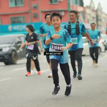 Runner Photo 8832181