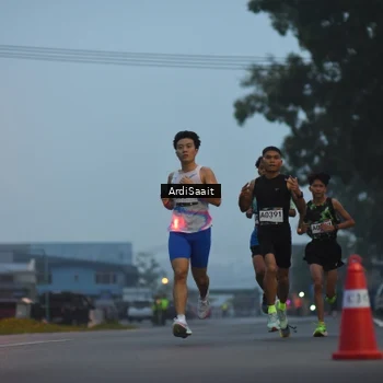 Runner Photo 8832213
