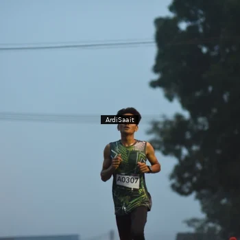Runner Photo 8832220
