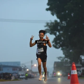 Runner Photo 8832251