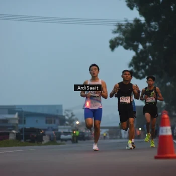 Runner Photo 8832259