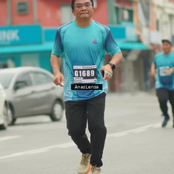 Runner Photo 8832267
