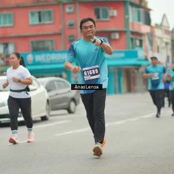 Runner Photo 8832271