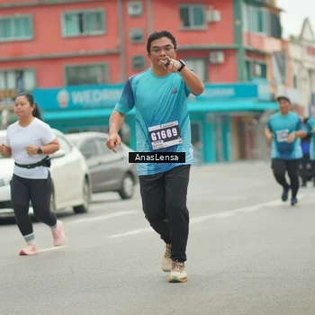 Runner Photo 8832272