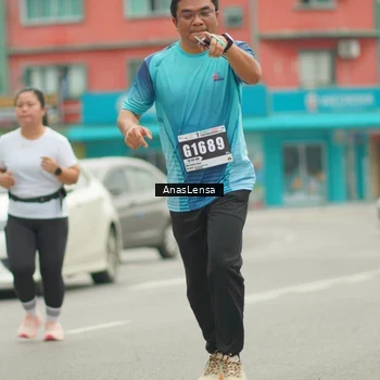 Runner Photo 8832284