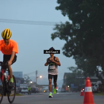 Runner Photo 8832298