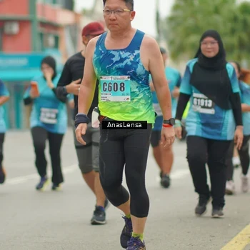 Runner Photo 8832307