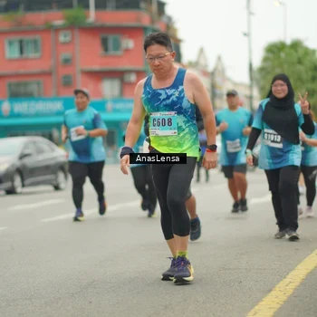 Runner Photo 8832315