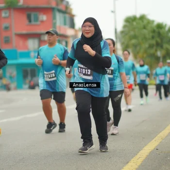Runner Photo 8832362