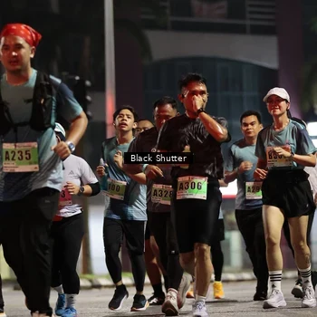 Runner Photo 8832398