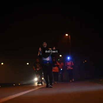 Runner Photo 8832403