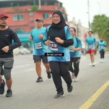 Runner Photo 8832409