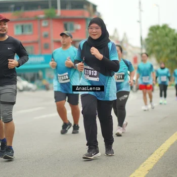 Runner Photo 8832415