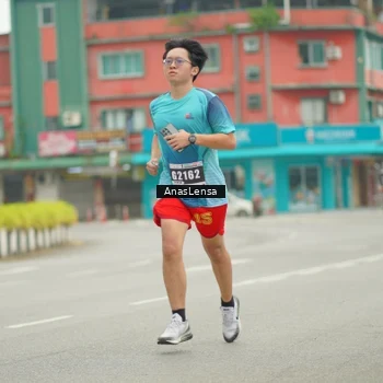 Runner Photo 8832509