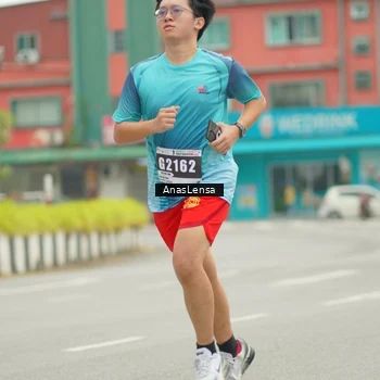 Runner Photo 8832514