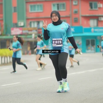 Runner Photo 8832547