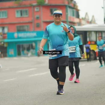 Runner Photo 8832695