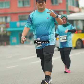 Runner Photo 8832709