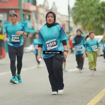 Runner Photo 8832756