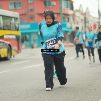 Runner Photo 8832791
