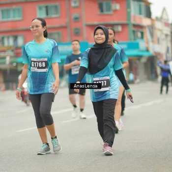 Runner Photo 8832993