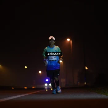 Runner Photo 8833001