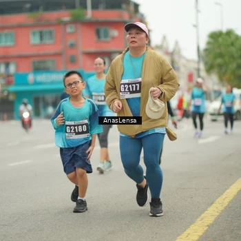 Runner Photo 8833034