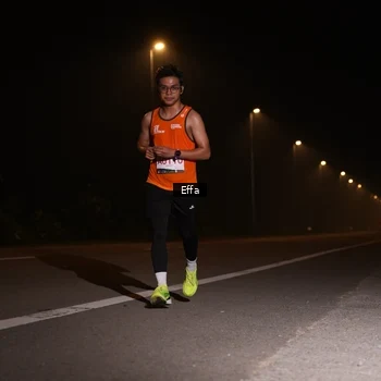 Runner Photo 8833035