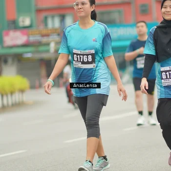 Runner Photo 8833037