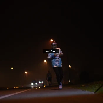 Runner Photo 8833060