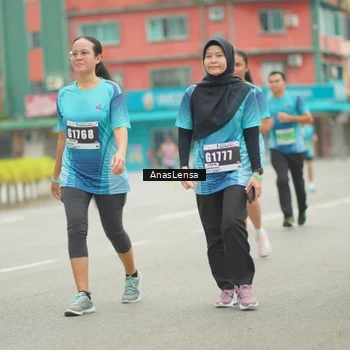 Runner Photo 8833082