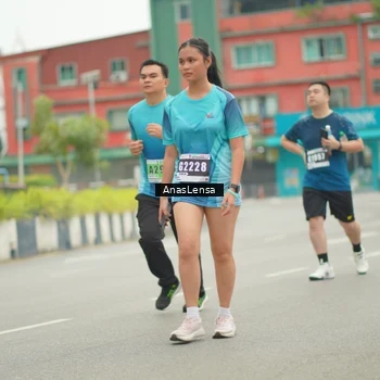 Runner Photo 8833144