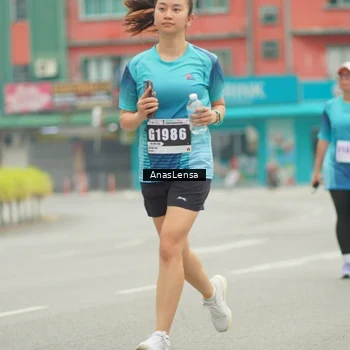 Runner Photo 8833185