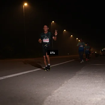 Runner Photo 8833251