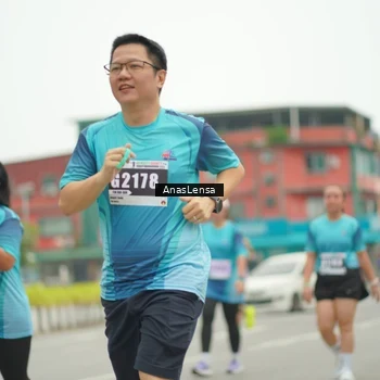 Runner Photo 8833282