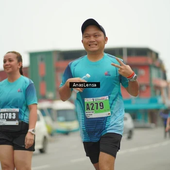 Runner Photo 8833370