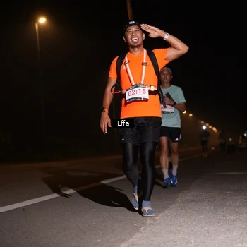 Runner Photo 8833371