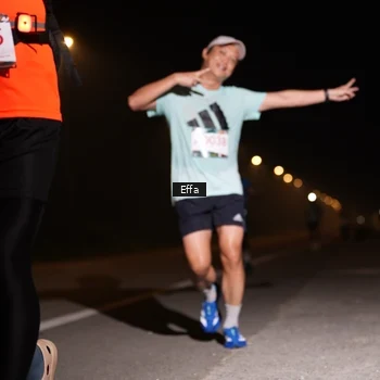 Runner Photo 8833373