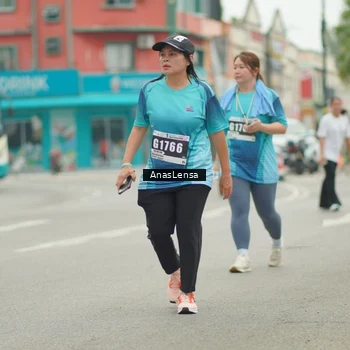 Runner Photo 8833377